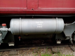 Резервуары пневматической системы